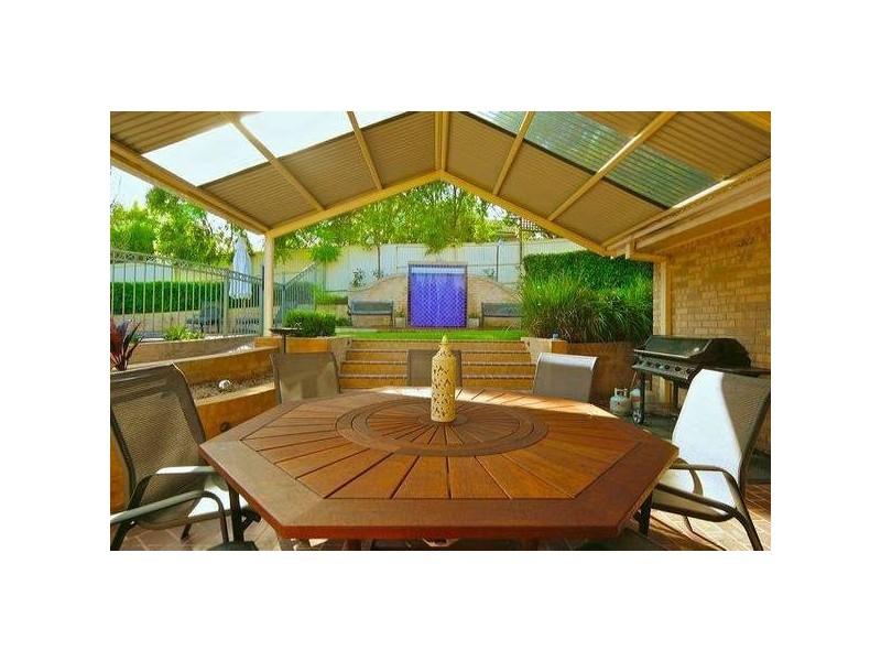 3 Lyndhurst Place, Glen Alpine NSW 2560