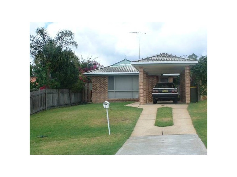3 Cusack Cl, St Helens Park NSW 2560