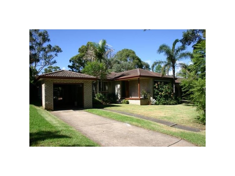 61 Pinaroo Crescent, Bradbury NSW 2560