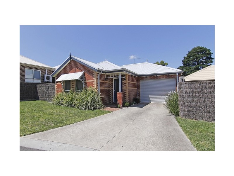 14/83-87 Maroondah Hwy, Healesville VIC 3777