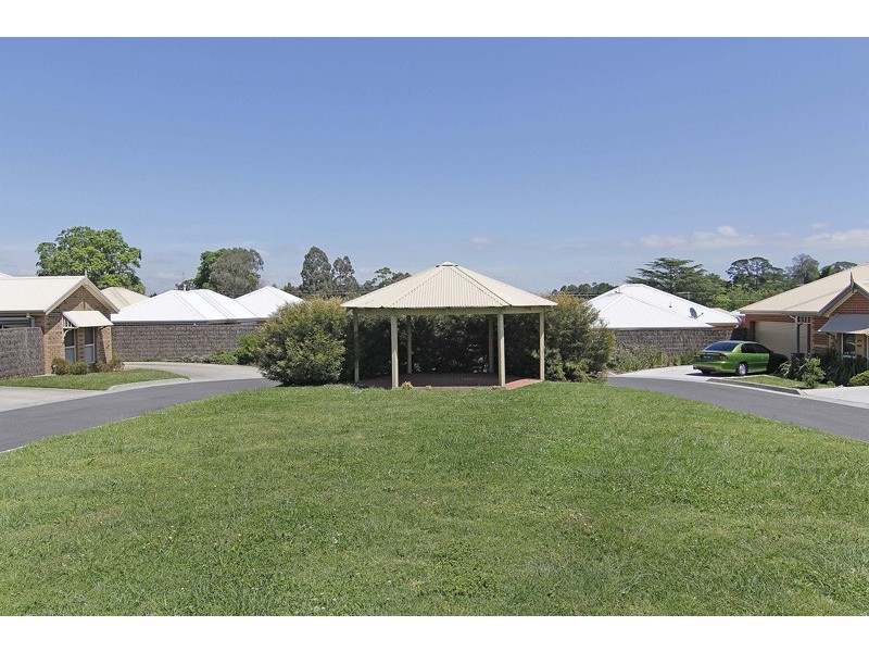 14/83-87 Maroondah Hwy, Healesville VIC 3777