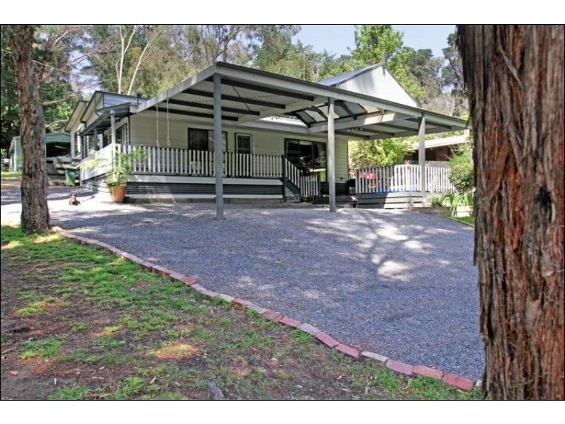 66 Lalors Road, Healesville VIC 3777