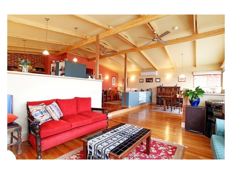 19 Currawong Road, Healesville VIC 3777