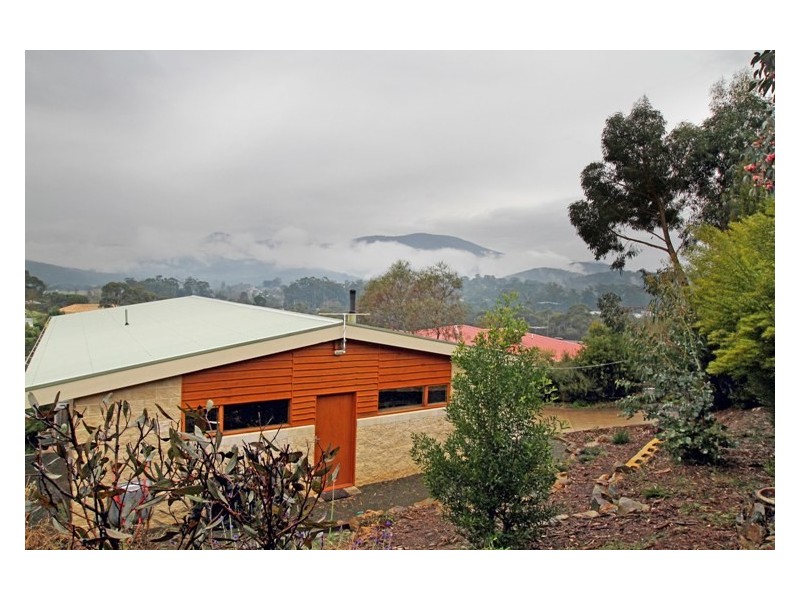 19 Currawong Road, Healesville VIC 3777