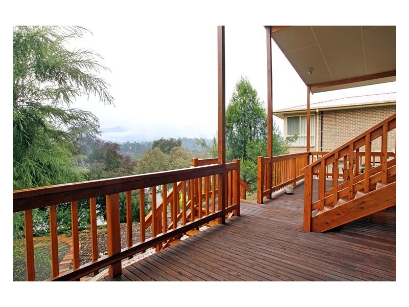 19 Currawong Road, Healesville VIC 3777
