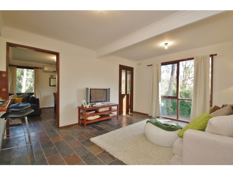 17 Beverley Drive, Healesville VIC 3777