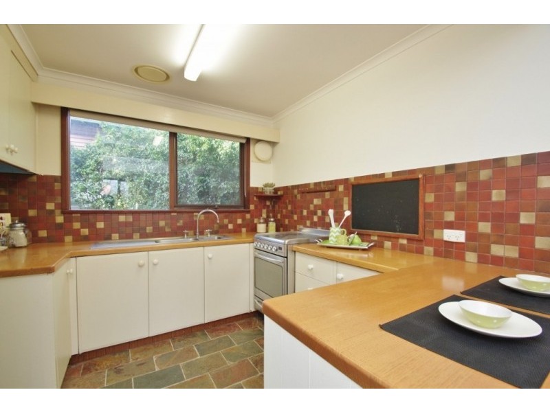 17 Beverley Drive, Healesville VIC 3777