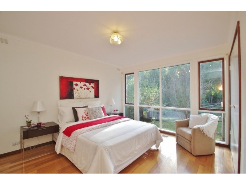 17 Beverley Drive, Healesville VIC 3777