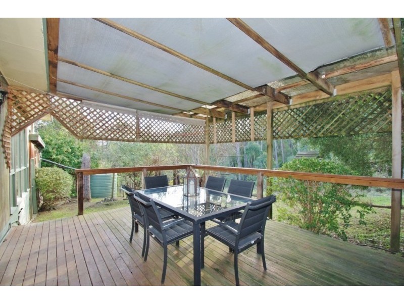 17 Beverley Drive, Healesville VIC 3777
