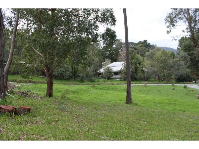 12 Grant Crescent, Healesville VIC 3777