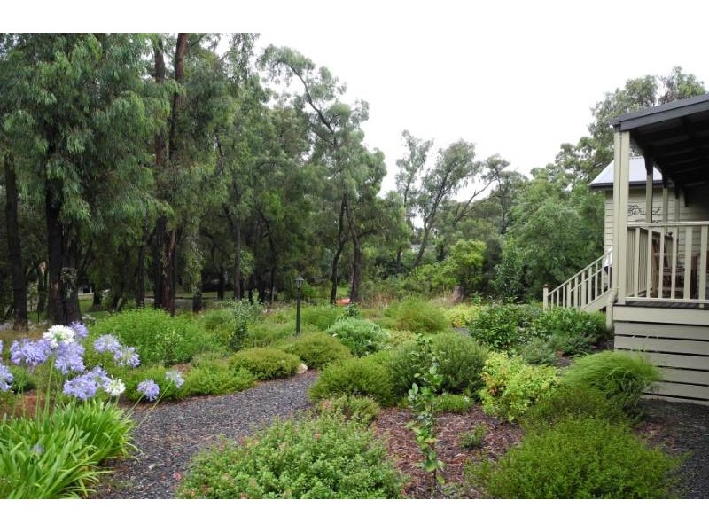 15 Gibbs Road, Healesville VIC 3777