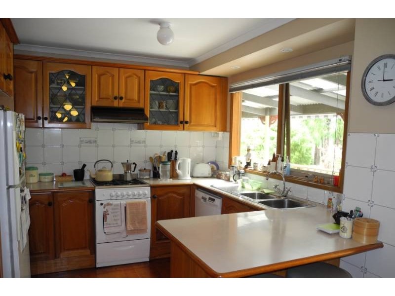 15 Gibbs Road, Healesville VIC 3777