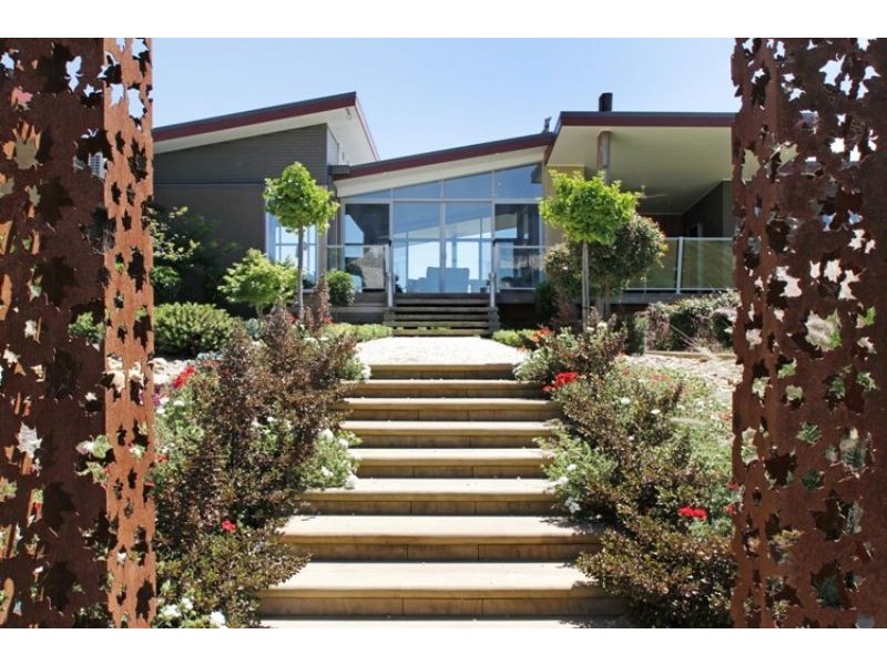 240 Bleases Lane, Dixons Creek VIC 3775