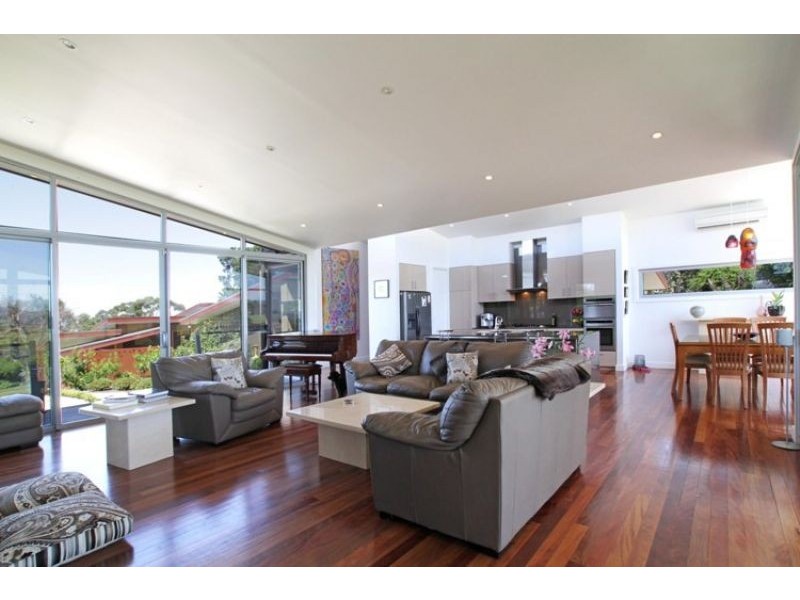 240 Bleases Lane, Dixons Creek VIC 3775