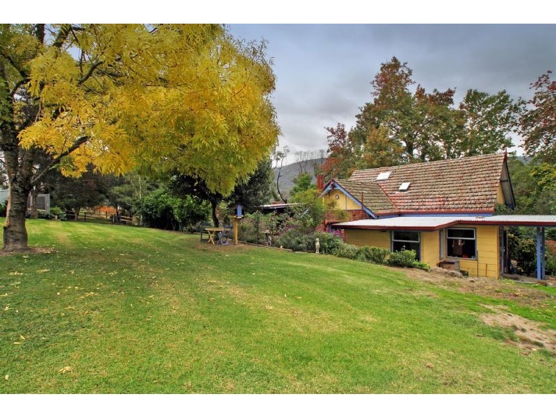 719 Chum Creek Road, Healesville VIC 3777