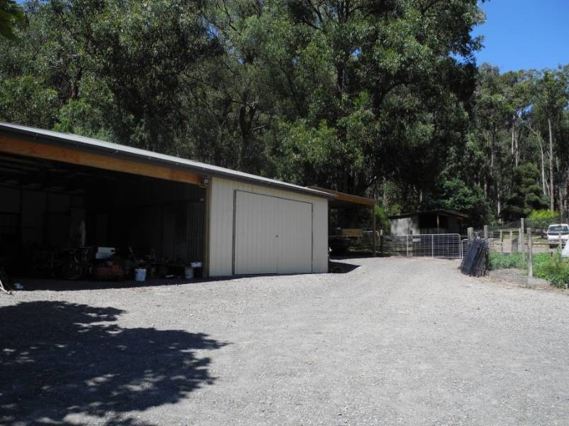 108 Badger Weir Road, Healesville VIC 3777