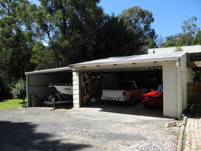 1 Omonia Drive, Badger Creek VIC 3777