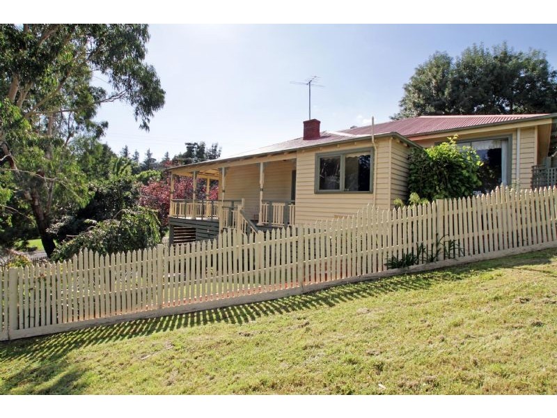 18 Lalors Road, Healesville VIC 3777