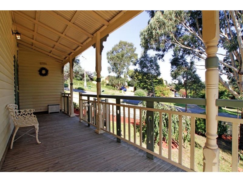 18 Lalors Road, Healesville VIC 3777