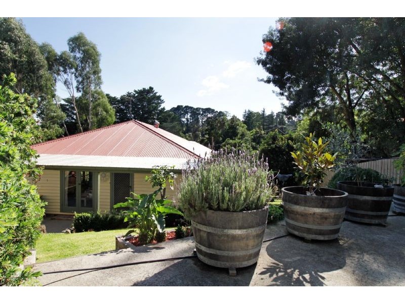 18 Lalors Road, Healesville VIC 3777