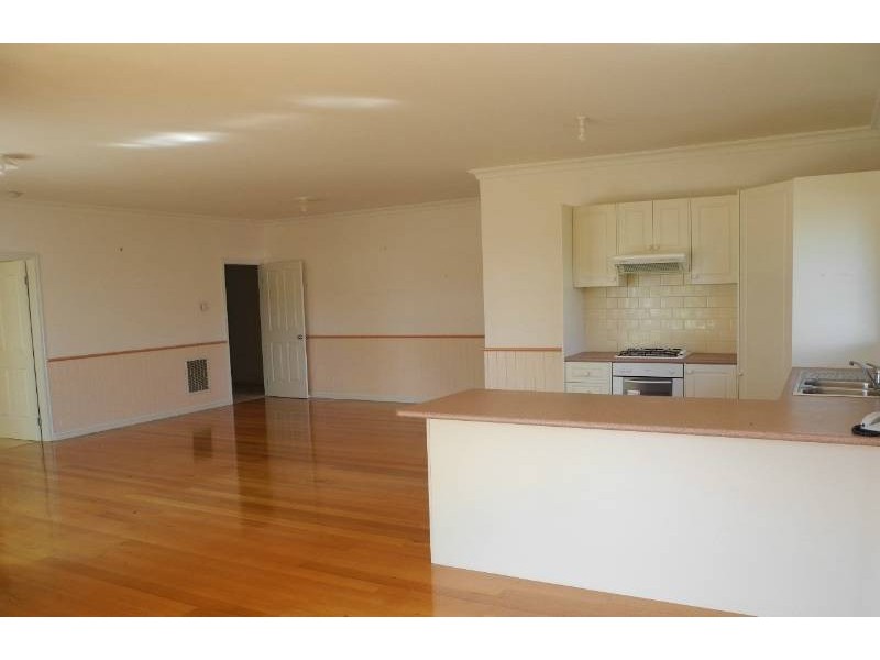 2B/34 Smith Street, Healesville VIC 3777