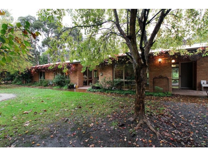 1 Stanley Road, Healesville VIC 3777