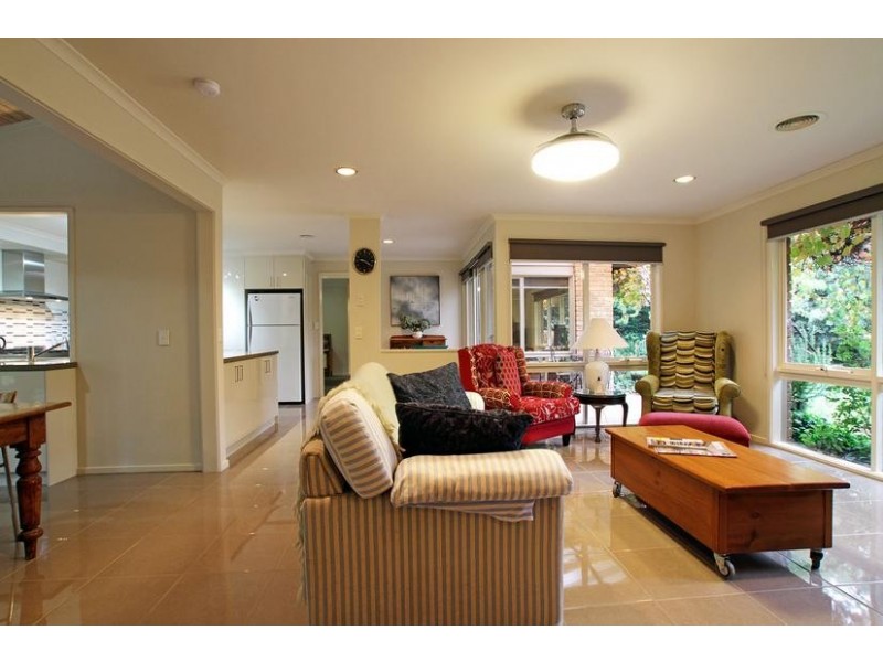 1 Stanley Road, Healesville VIC 3777