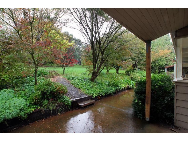 1 Stanley Road, Healesville VIC 3777