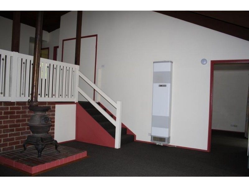 9 Crosley Street, Healesville VIC 3777