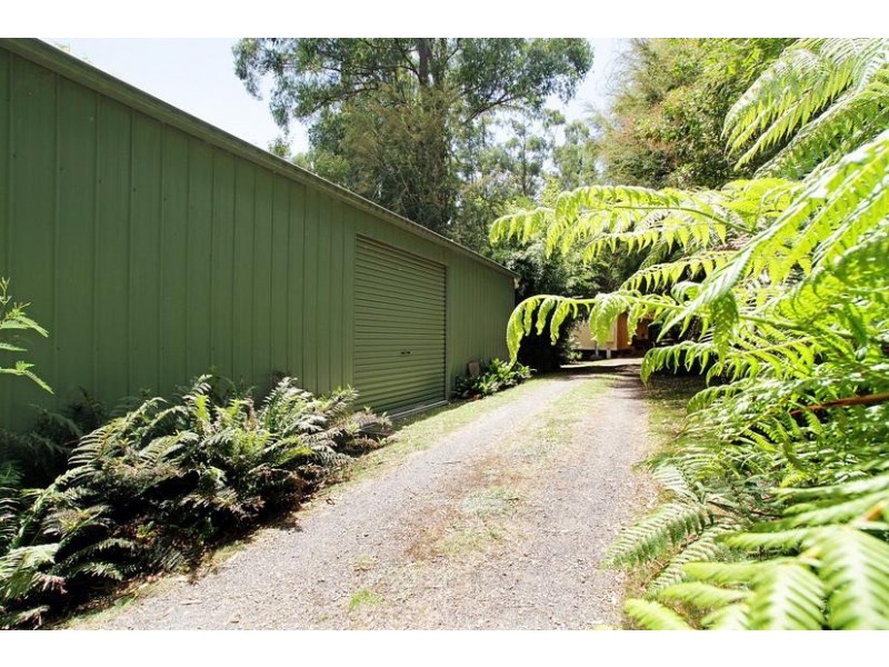 51 West Ridge Road, Mount Toolebewong VIC 3777
