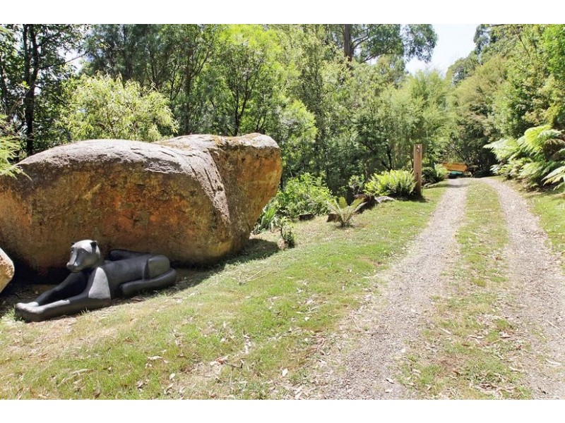 51 West Ridge Road, Mount Toolebewong VIC 3777