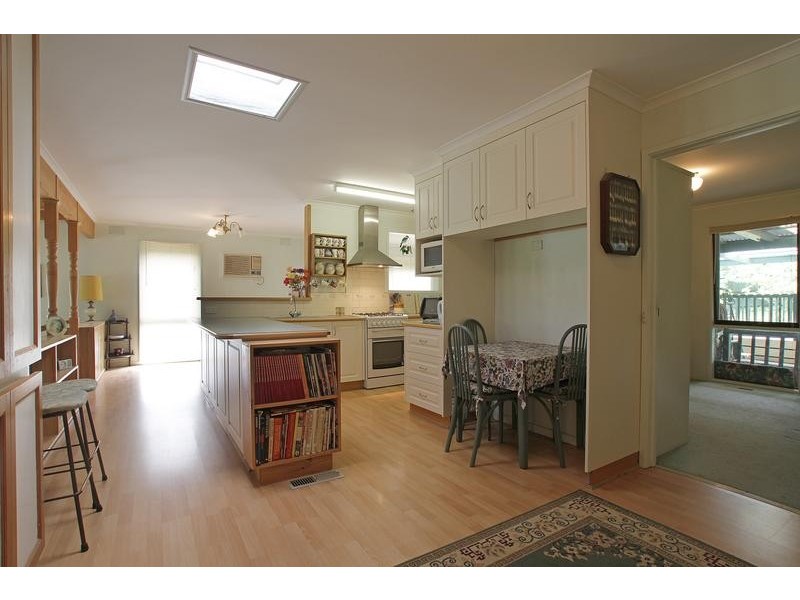 6 Campbell Road, Healesville VIC 3777