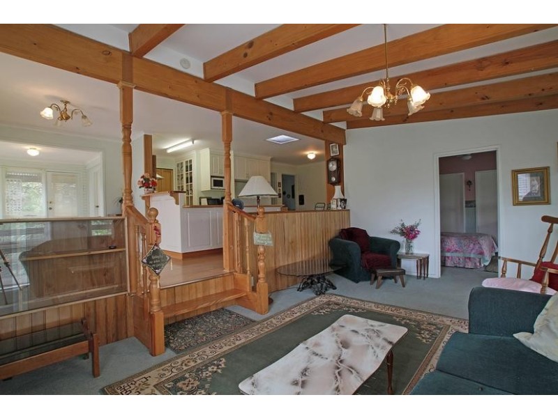 6 Campbell Road, Healesville VIC 3777