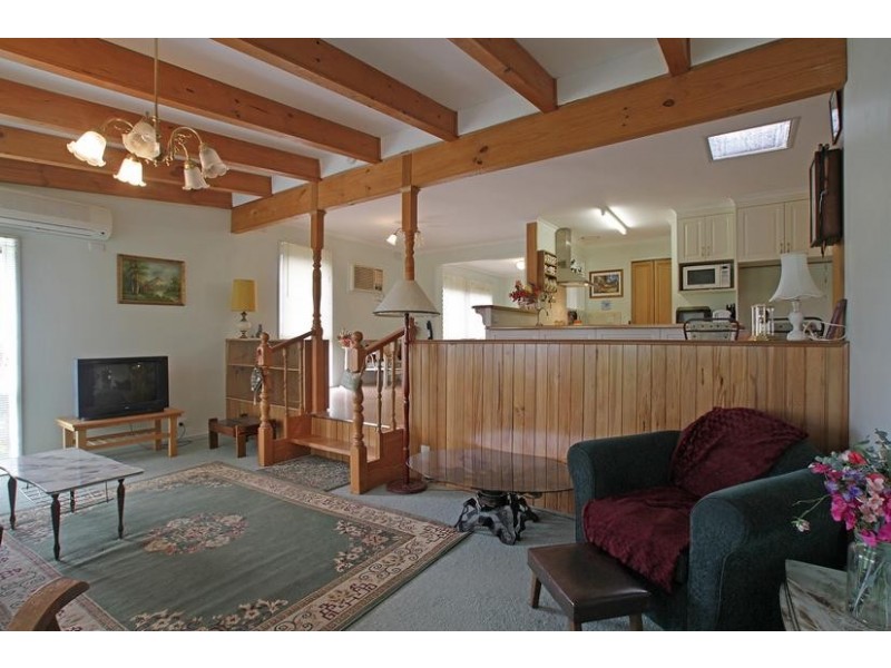 6 Campbell Road, Healesville VIC 3777