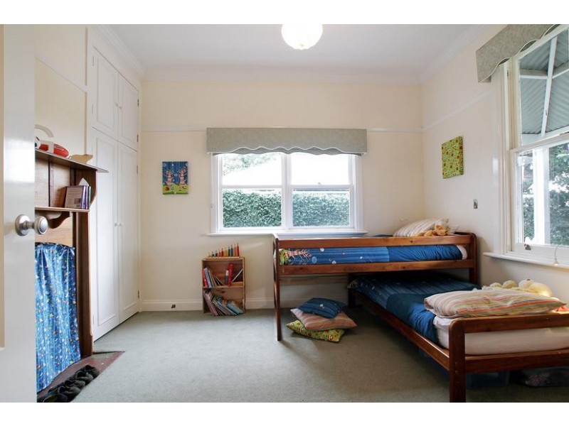 2 St Leonards Road, Healesville VIC 3777