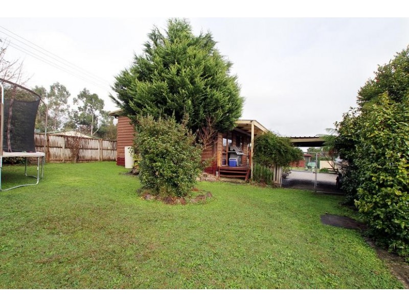 2 Koala Avenue, Badger Creek VIC 3777