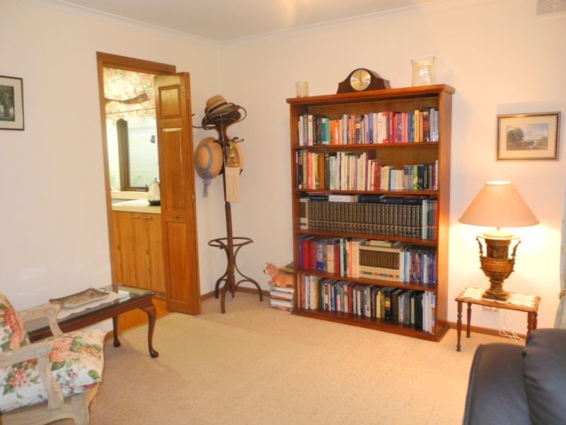 21 Hannover Road, Healesville VIC 3777