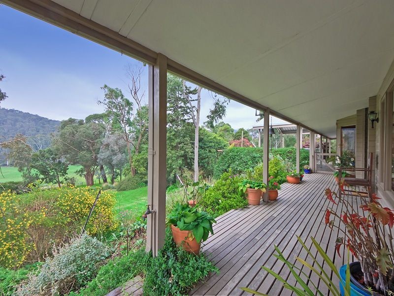 2 Maroondah Parade, Healesville VIC 3777