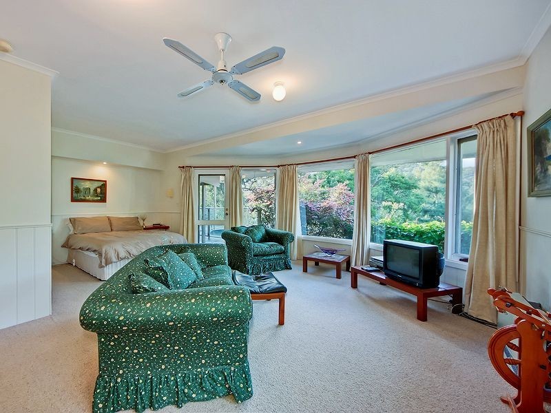 2 Maroondah Parade, Healesville VIC 3777