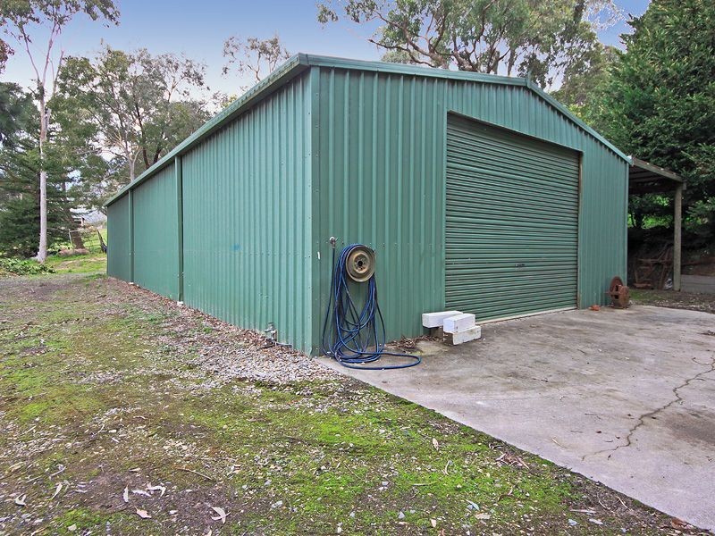 2 Maroondah Parade, Healesville VIC 3777