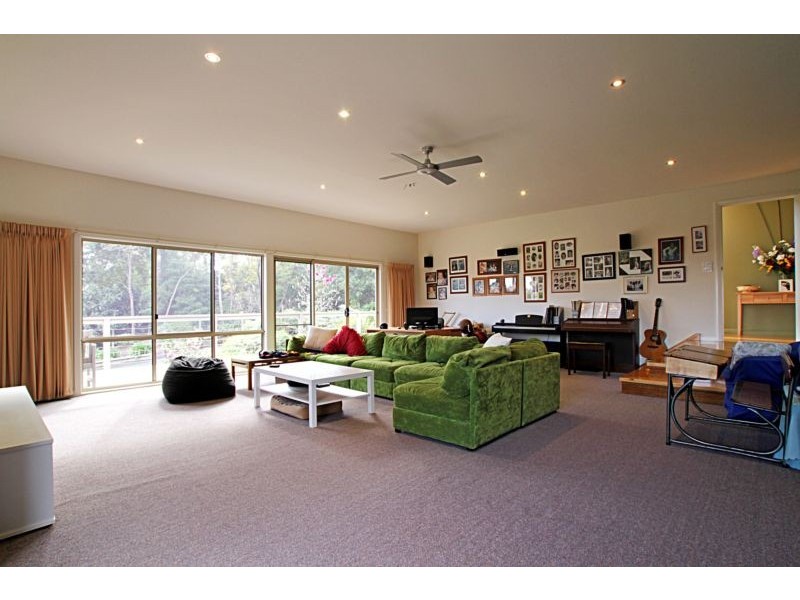 6 Pockett Lane, Healesville VIC 3777