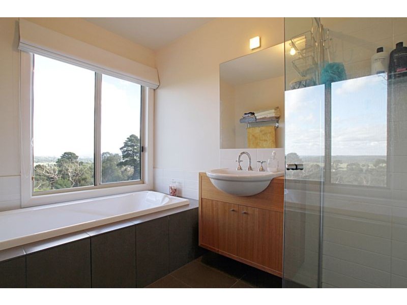 6 Pockett Lane, Healesville VIC 3777