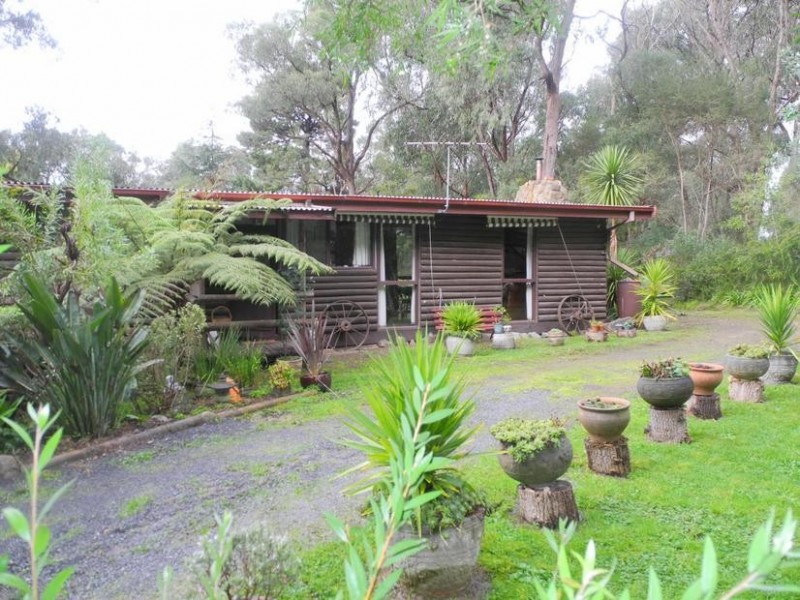 30 Centre Grove, Healesville VIC 3777