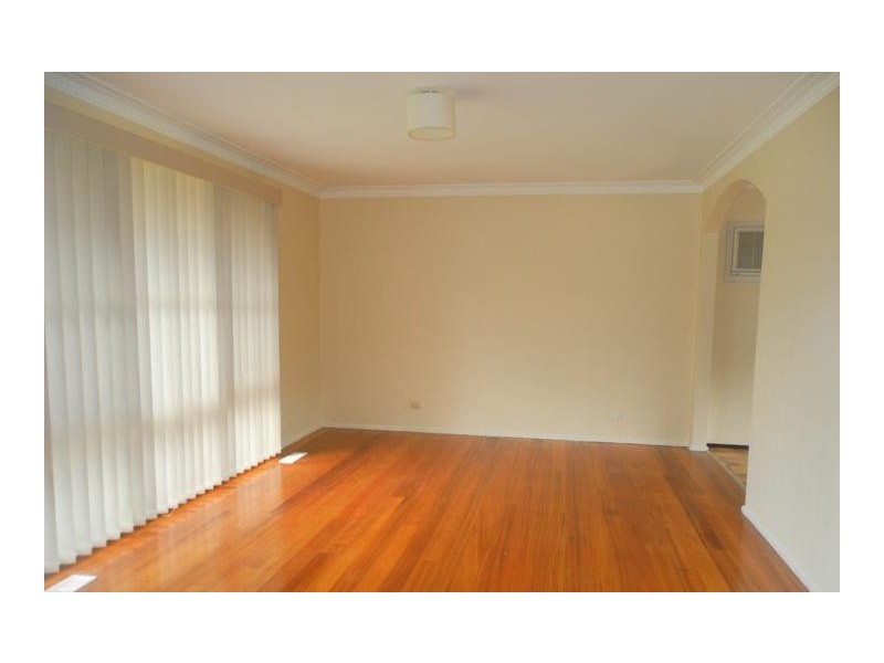 37 Zina Grove, Mooroolbark VIC 3138