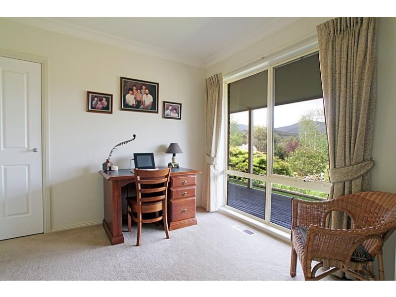 23 Zoe Louise Drive, Healesville VIC 3777