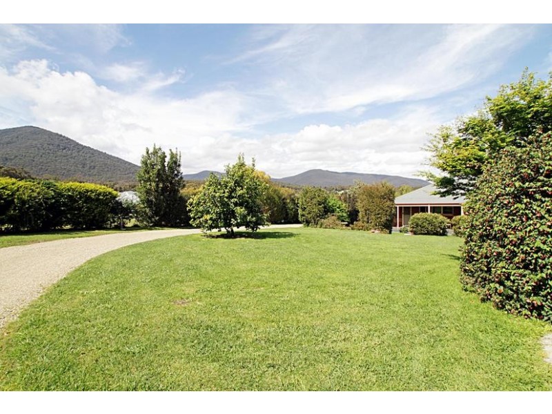 23 Zoe Louise Drive, Healesville VIC 3777