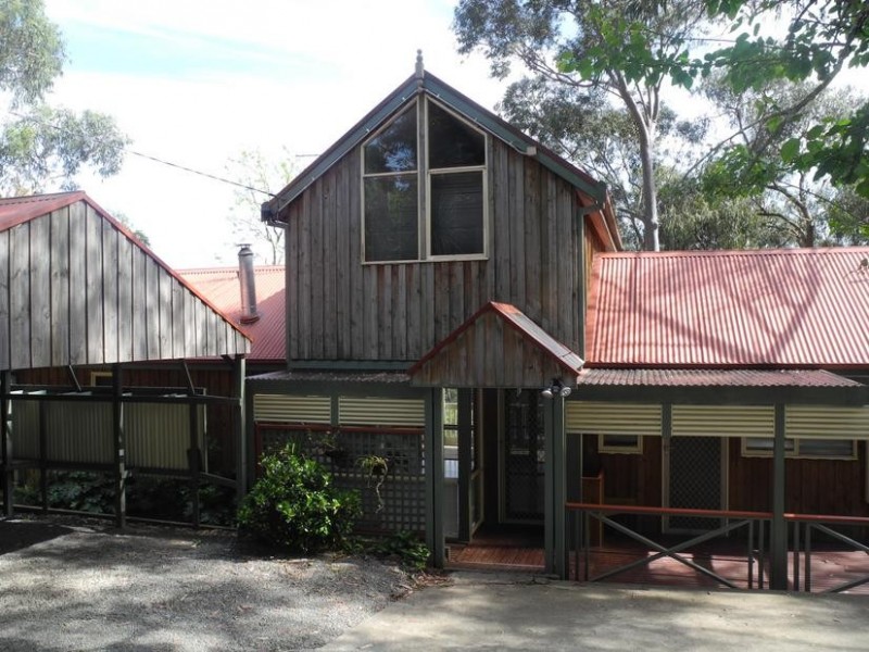 5 Pockett Road, Healesville VIC 3777