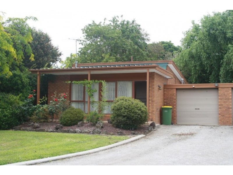 2/2 Camerons Road, Healesville VIC 3777