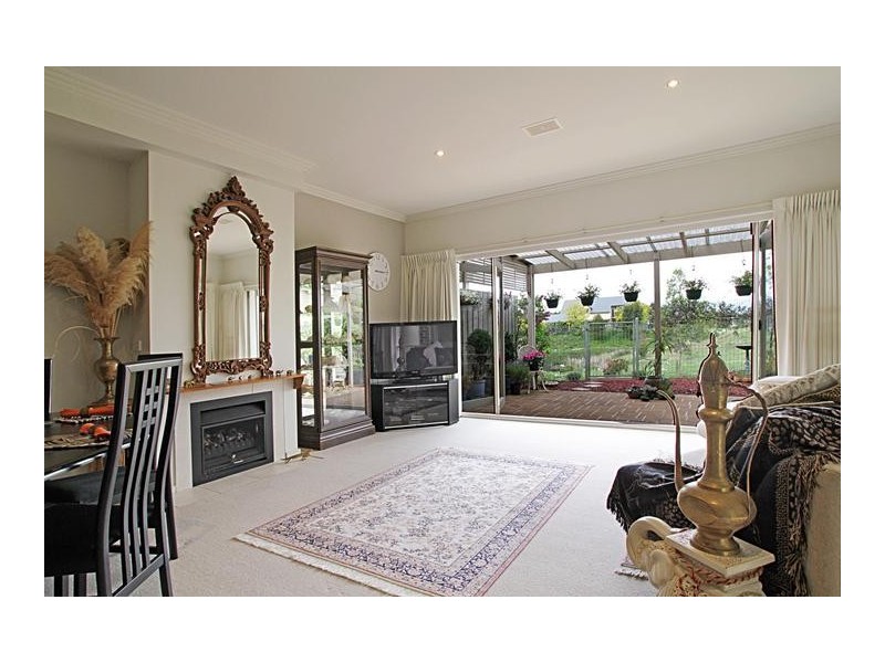 2/18 Pinoak Drive, Yarra Glen VIC 3775