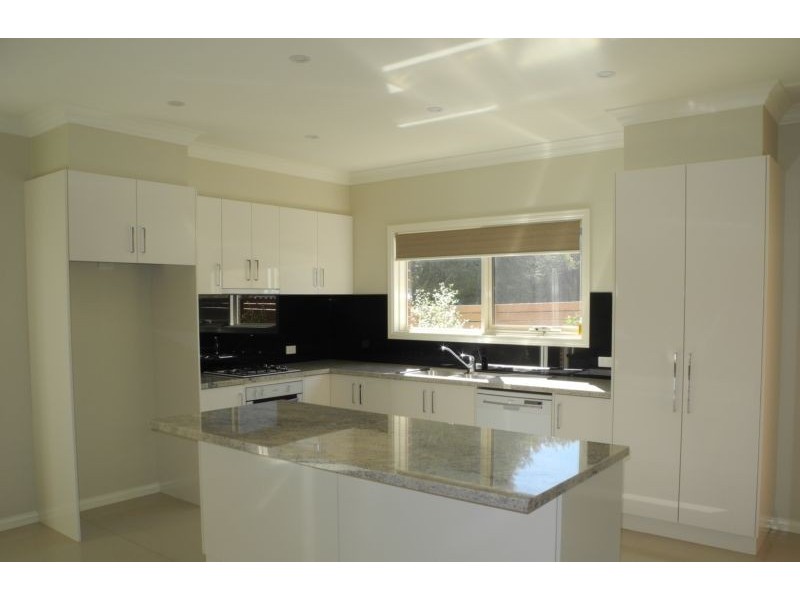 77A Maroondah Highway, Healesville VIC 3777